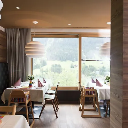 Hotel Familotel Alphotel Hirschegg (Vorarlberg)