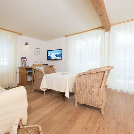 Familotel Alphotel Hirschegg (Vorarlberg)