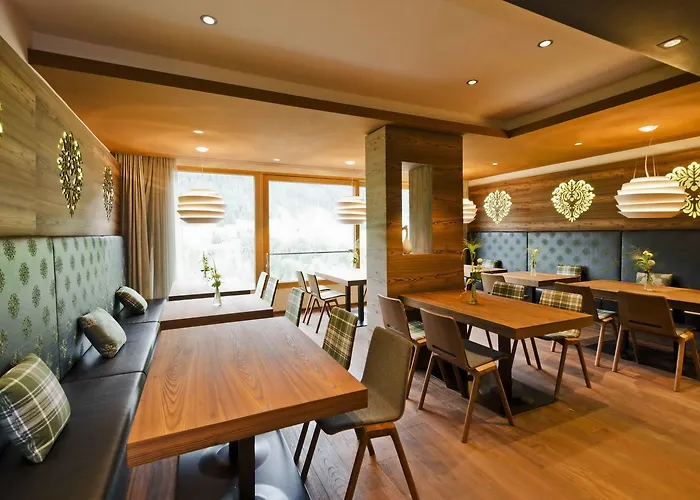 Hotel Familotel Alphotel Hirschegg (Vorarlberg)