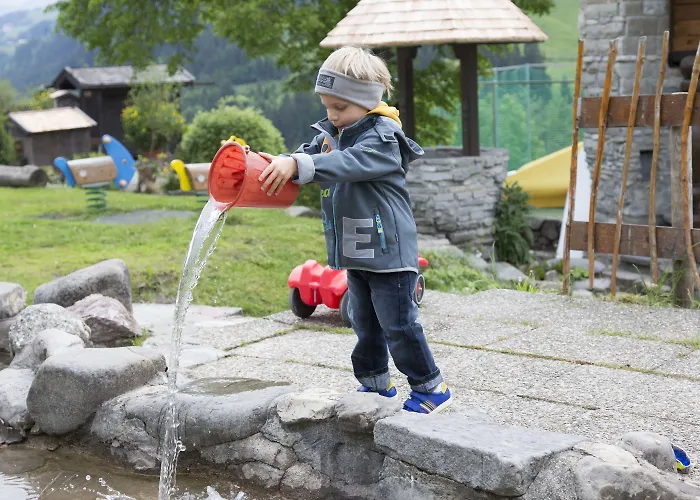 Familotel Alphotel 4*